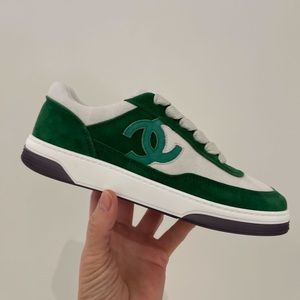 💚Brand New Chanel Skater Sneakers 💚
